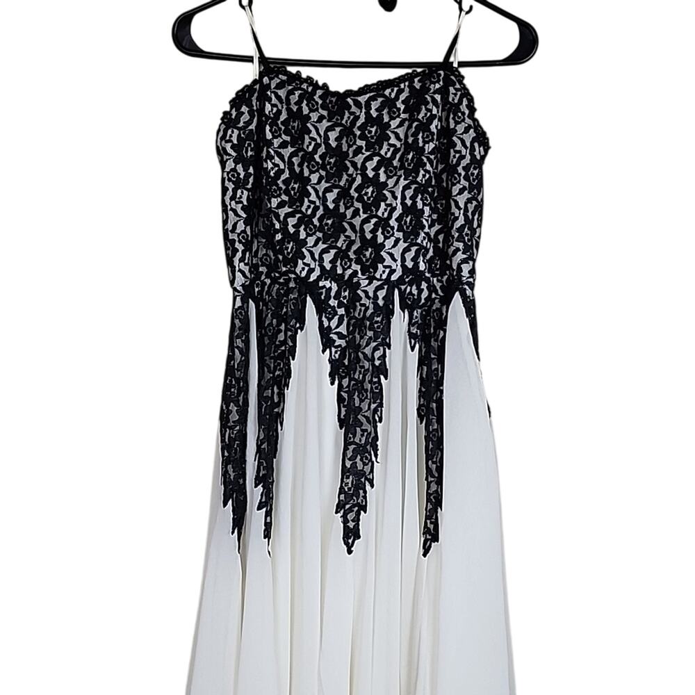 Free People Black and White Lace Wedding Dress - Picture 3 of 6